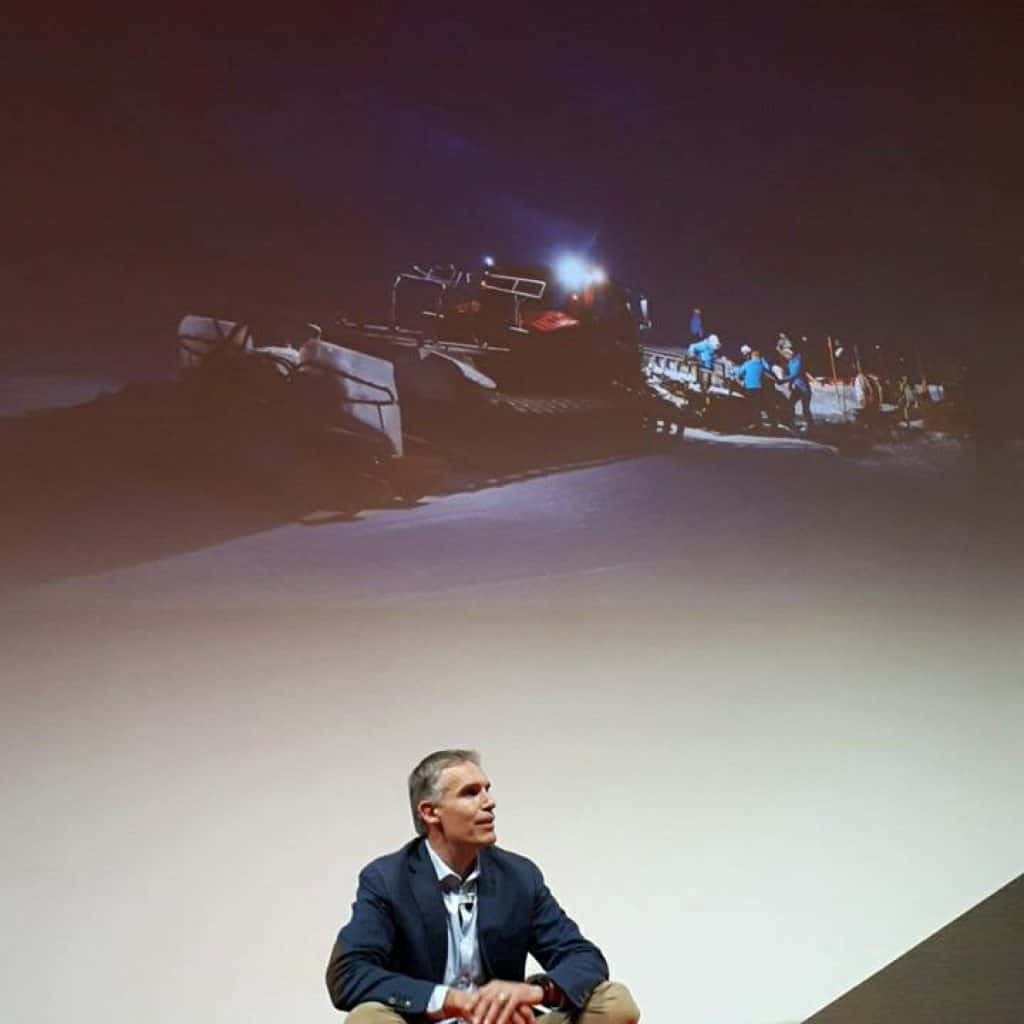 ultraperformance The_Art_Of_Ultraperformance ultra-performance human_empowerment epanouissement_humain human decideurs decision-makers tribe tribu motivation depassement transformation innovation chaos performance harmonie management leadership commitment engagement harmony universal_responsibility responsabilité_universelle shiftyourbrain brainshift conférencier speaker seminar séminaire marc-amerigo